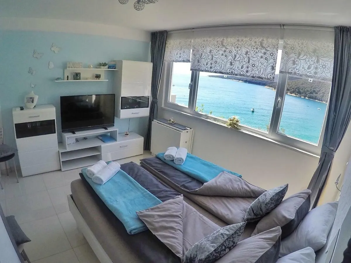 Studio Apartment More